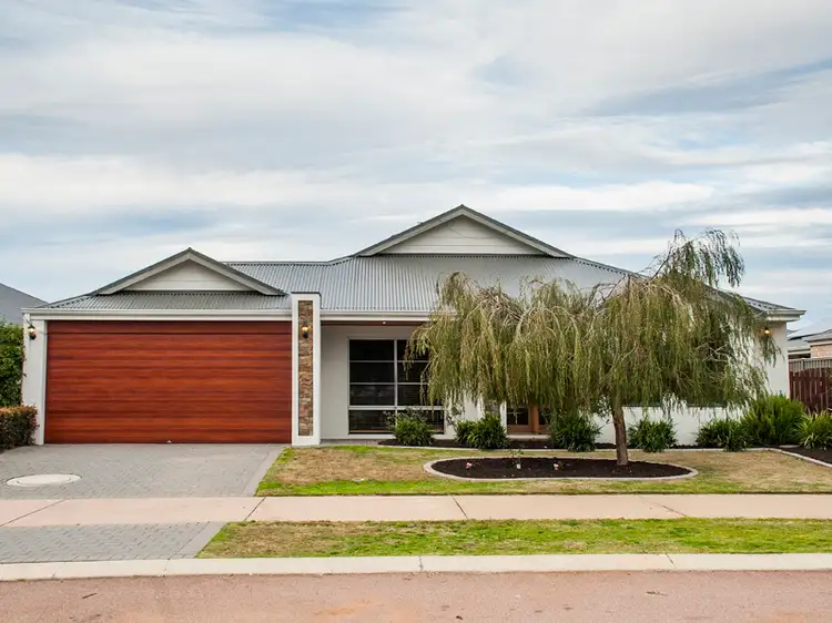 21 Huggins Road, Byford WA 6122