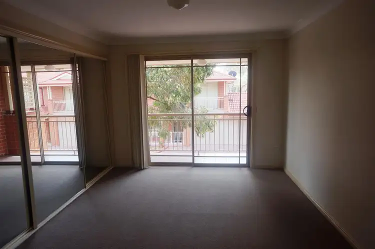 Fifth view of Homely townhouse listing, 1/9 Weir Crescent, Lurnea NSW 2170