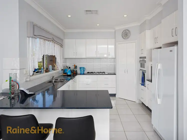 Fourth view of Homely house listing, 11 Olearia Place, Lake Albert NSW 2650