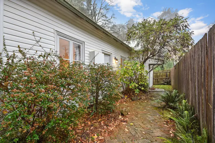 239 KATOOMBA STREET, Katoomba NSW 2780