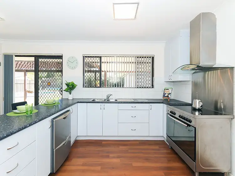 Seventh view of Homely house listing, 5 Plume Court, Lesmurdie WA 6076