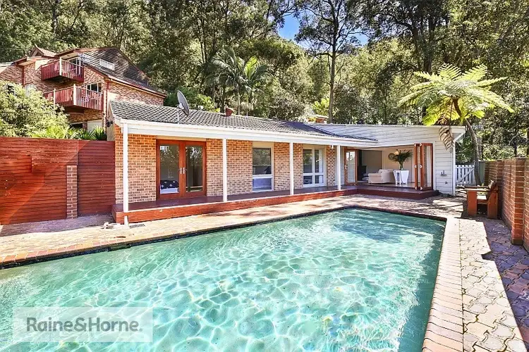 4 The Rampart, Umina Beach NSW 2257
