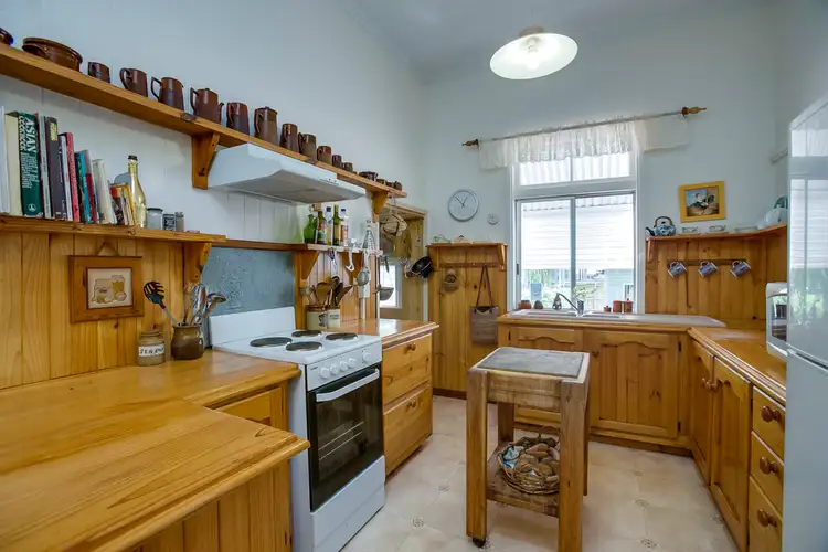 Seventh view of Homely house listing, 14 Moreton Avenue, Wynnum QLD 4178