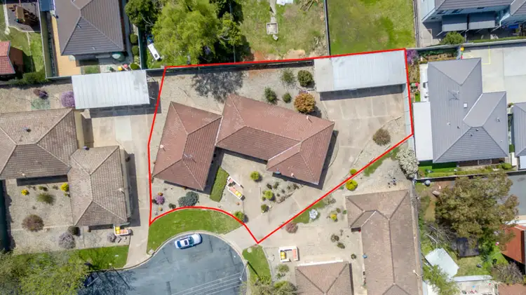 5 Bowers Place, Karabar NSW 2620