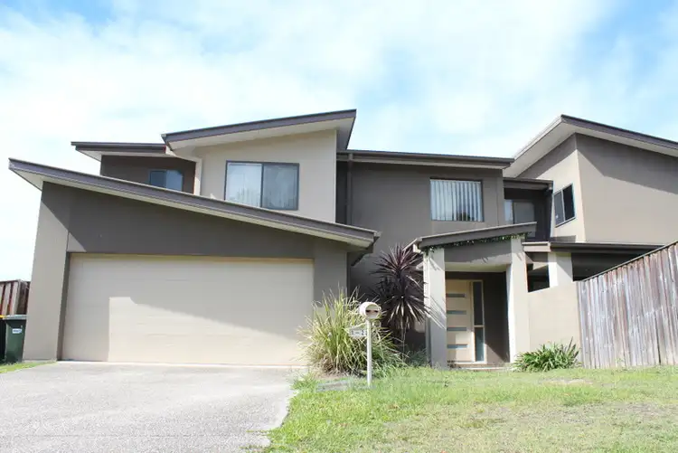 1/2 Witheren Circuit, Pacific Pines QLD 4211