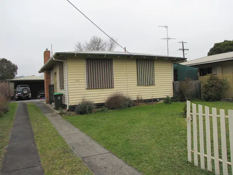 113 Service Road, Moe VIC 3825