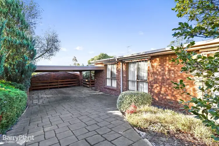 7 Delmont Court, Mooroolbark VIC 3138