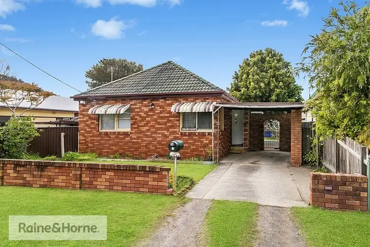 26 Coolabah Street, Ettalong Beach NSW 2257