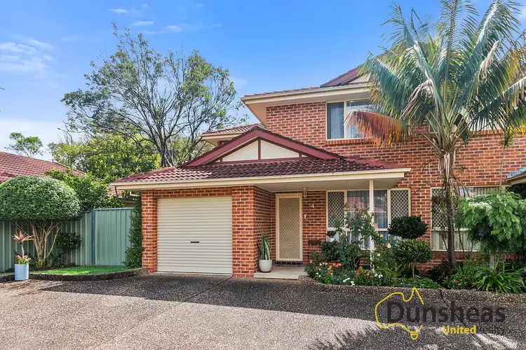 4/10-12 Gordon Avenue, Ingleburn NSW 2565