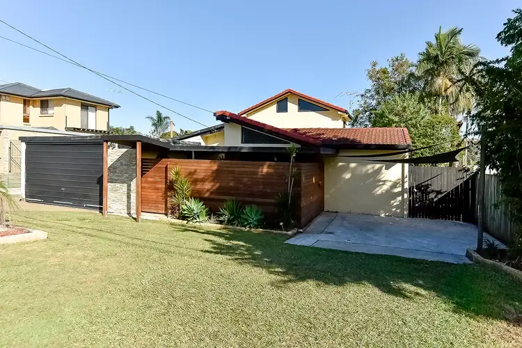 6 Wycliff Avenue, Springwood QLD 4127