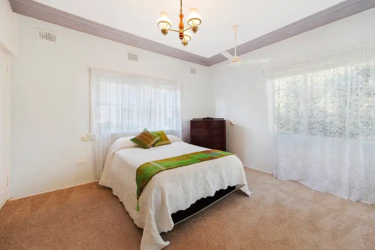 Second view of Homely house listing, 6 BISHOP ST, Newport NSW 2106