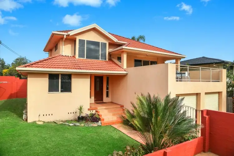 Second view of Homely townhouse listing, 1/2 Renown St, Wamberal NSW 2260