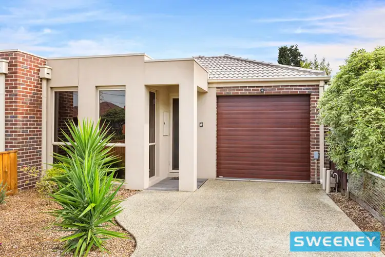 1/11 Richards Court, Brooklyn VIC 3012