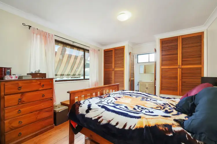 Sixth view of Homely house listing, 4 Flinders Avenue, Killarney Vale NSW 2261