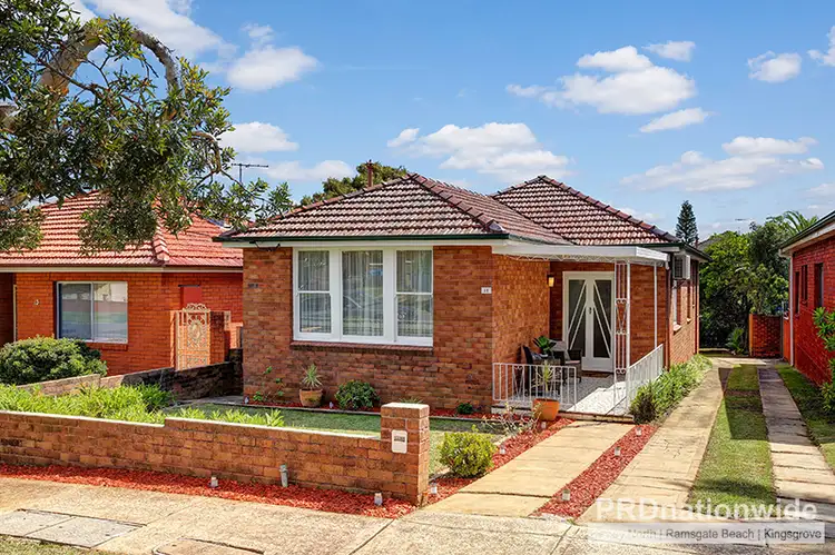 11 Dunkirk Avenue, Kingsgrove NSW 2208