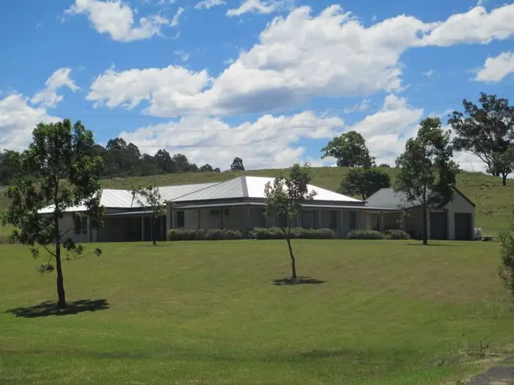 28 Yaccaba Drive, Moruya NSW 2537