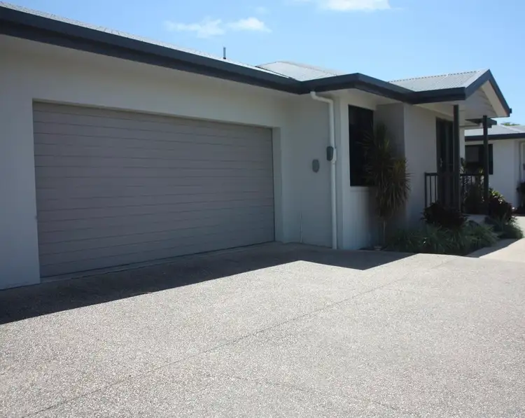 2/22 Canberra Street, North Mackay QLD 4740