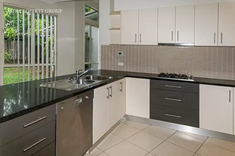 Fifth view of Homely house listing, 16 Elm Place, Heathwood QLD 4110