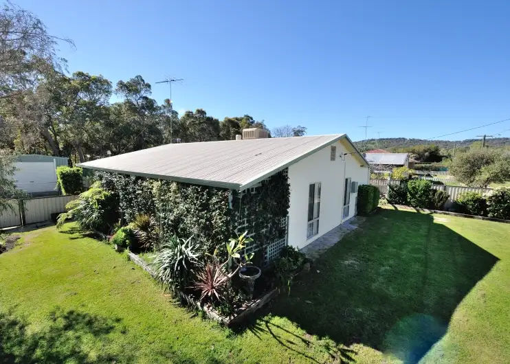 2 Central Avenue, North Dandalup WA 6207