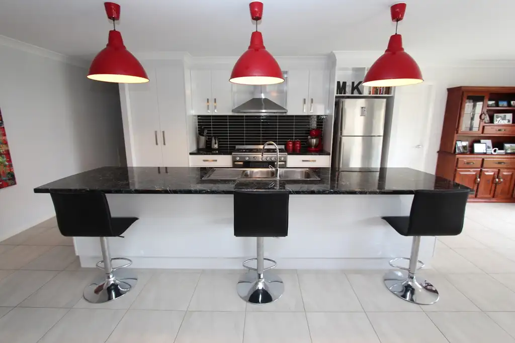 Main view of Homely house listing, 10 Jade Close, Kelso NSW 2795