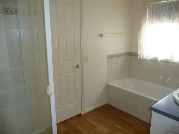 Seventh view of Homely house listing, 2 Bennett Court, Echuca VIC 3564