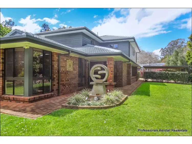21 Freemont Drive, Tamborine Mountain QLD 4272