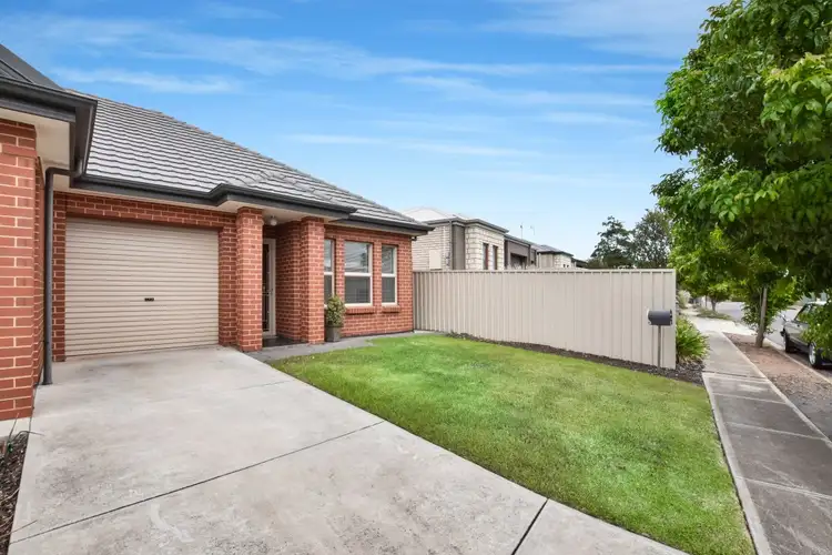 10 Shinnick Street, Dover Gardens SA 5048