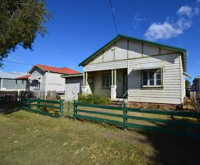 93 Church Street, Cessnock NSW 2325