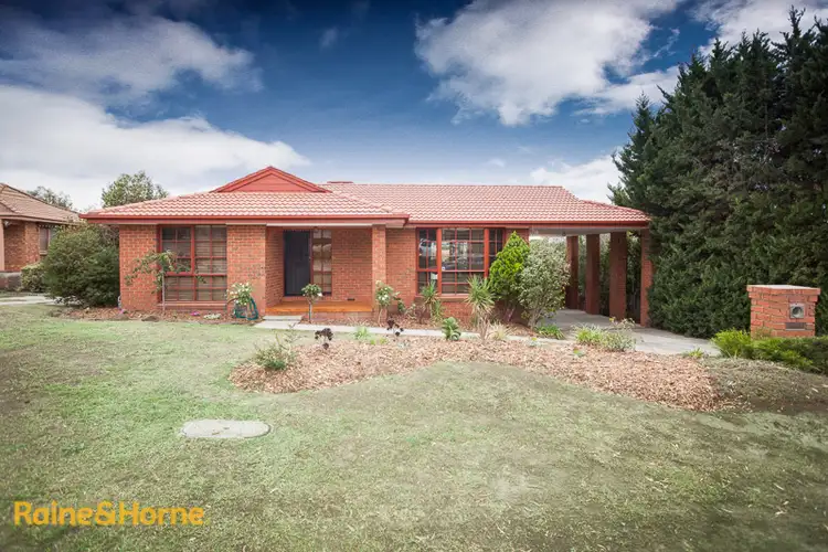 Second view of Homely house listing, 8 Gibson Court, Sunbury VIC 3429
