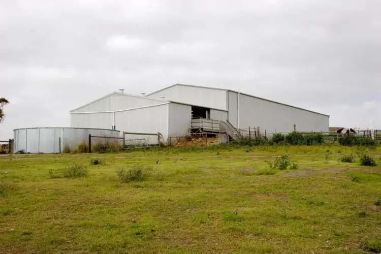 "Wonoka Downs" Sunnydale Road, Ashbourne SA 5157