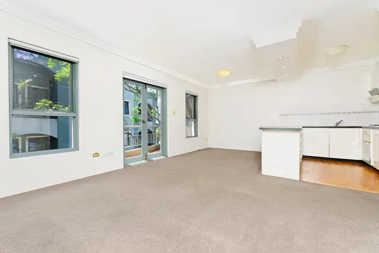 Third view of Homely unit listing, 10/88-96 Barcom Avenue, Rushcutters Bay NSW 2011