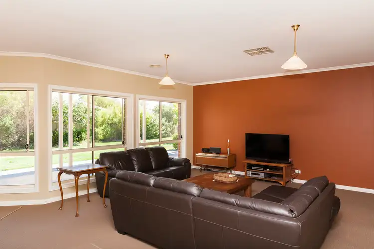 Sixth view of Homely house listing, 2 Agnew Court, Horsham VIC 3400