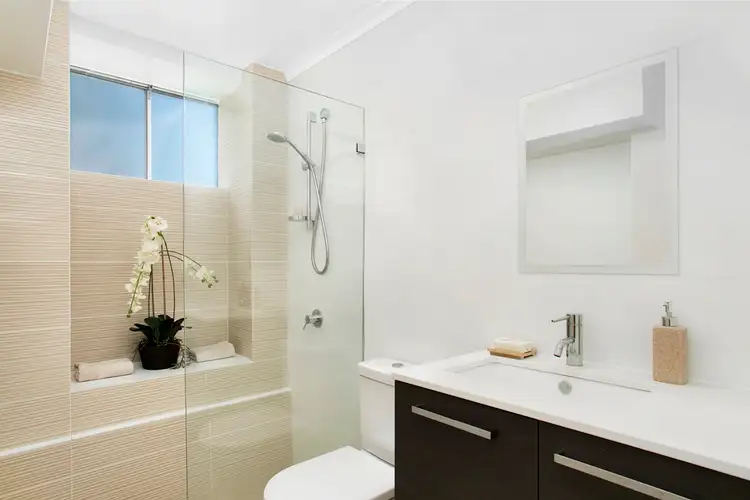 Fourth view of Homely apartment listing, 11/47 Wharf Road, Birchgrove NSW 2041