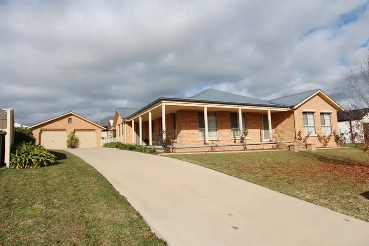 Main view of Homely house listing, 11 Joubert Place, Llanarth NSW 2795