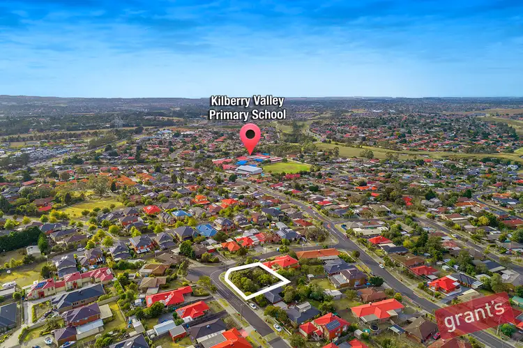 Third view of Homely house listing, 5 Templer Avenue, Hampton Park VIC 3976