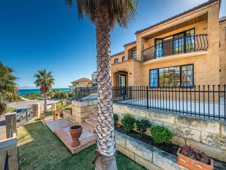 36 Clarecastle Retreat, Mindarie WA 6030