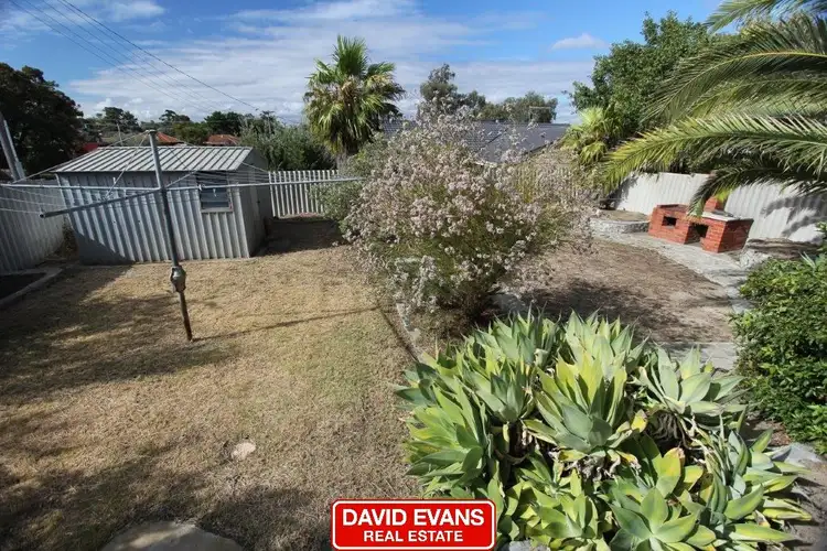 2 Elwood Court, Craigie WA 6025