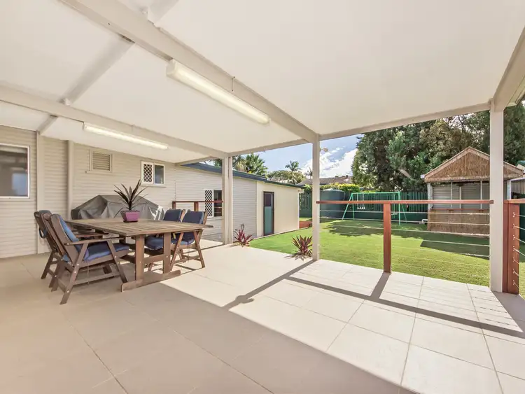 14 Vivian Street, Eastern Heights QLD 4305