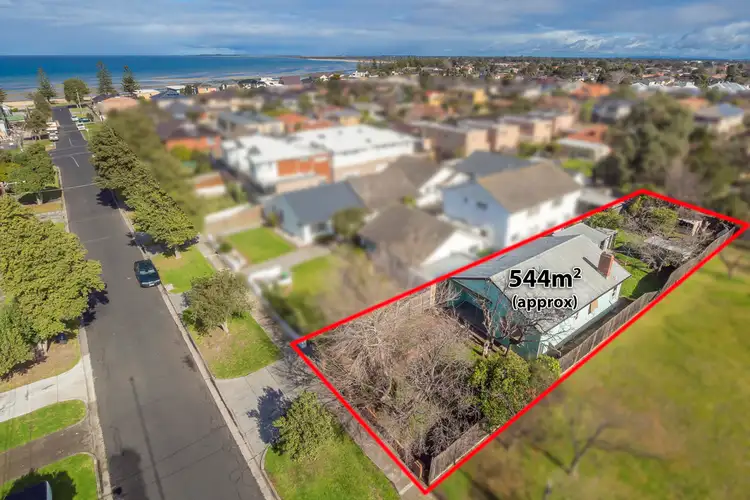 13 Romawi Street, Altona VIC 3018
