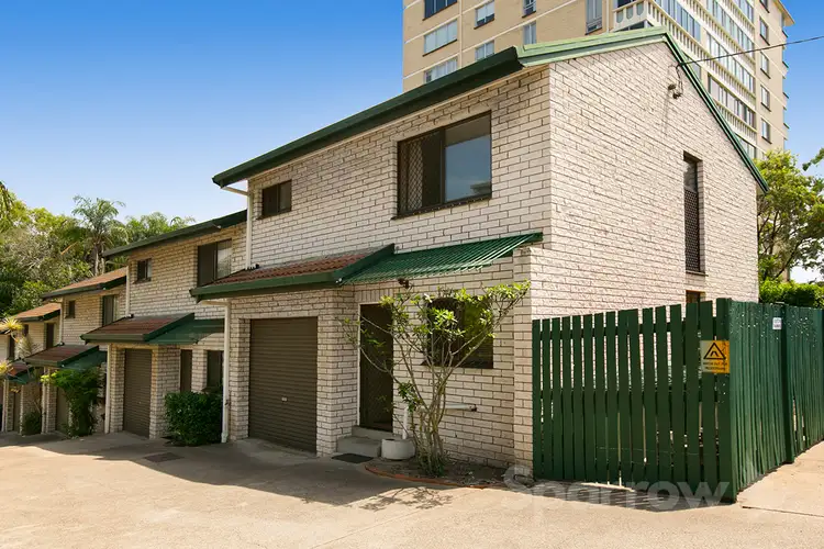 1/98 Station Road, Indooroopilly QLD 4068