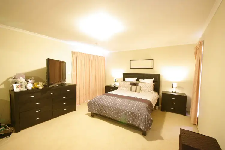 Seventh view of Homely house listing, 39 Lawson Way, Endeavour Hills VIC 3802
