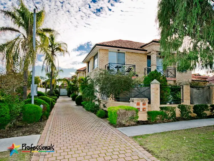 1/11 Hayes Avenue, Yokine WA 6060