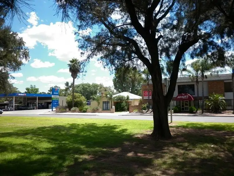 Seventh view of Homely house listing, 216 Renmark Avenue, Renmark SA 5341