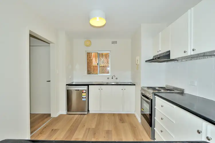 Fifth view of Homely unit listing, 3/10 Prescott Place, Orelia WA 6167