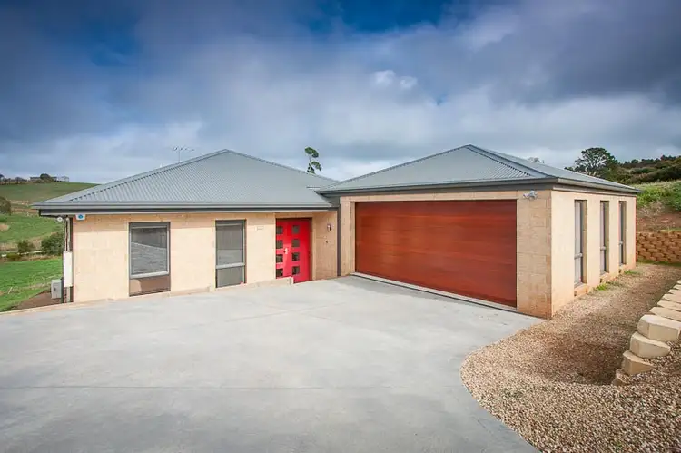 25 Drovers Retreat, Romsey VIC 3434