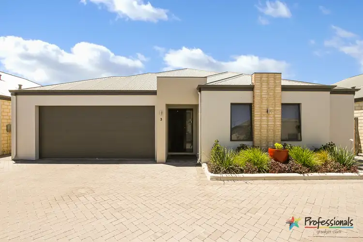 Second view of Homely house listing, 3/7 Hodnet Bend, The Vines WA 6069