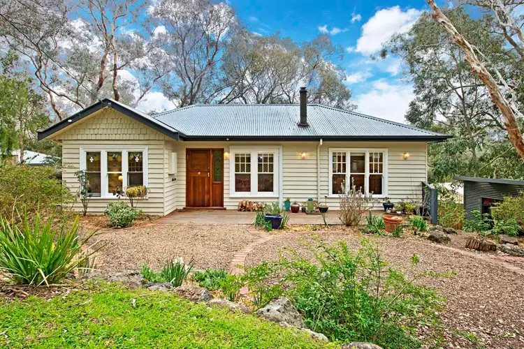51 Lynnbrae Avenue, Hurstbridge VIC 3099