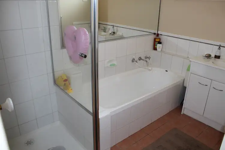 Sixth view of Homely unit listing, 1/14 Monteith Crescent, Endeavour Hills VIC 3802
