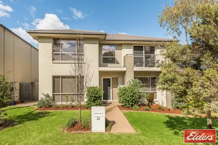 21 Hillsborough Crescent, Glenfield NSW 2167