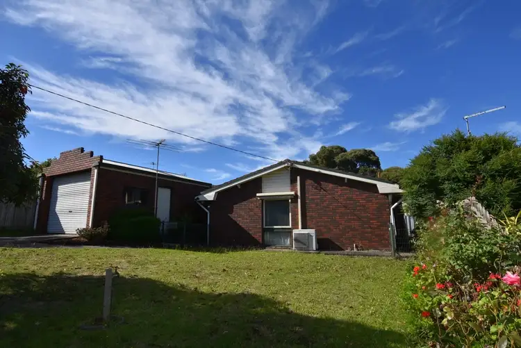 42 Lampard Road, Drouin VIC 3818